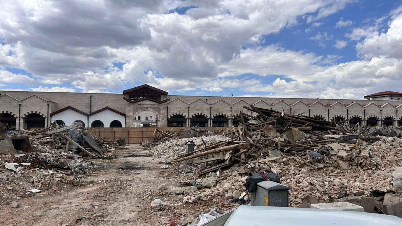 Konya’nın kalbinde yıkım sürüyor 4